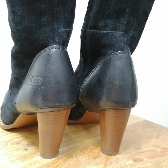 Ugg boots - Picture 4 of 12